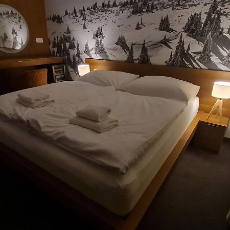 Snowland Apartmany Валча Экстерьер фото