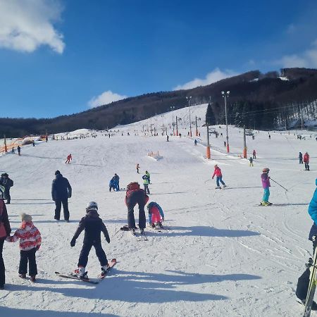 Snowland Apartmany Валча Экстерьер фото