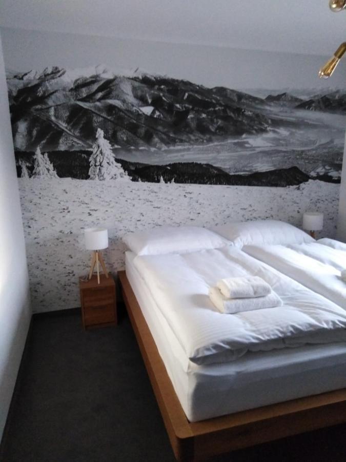 Snowland Apartmany Валча Экстерьер фото