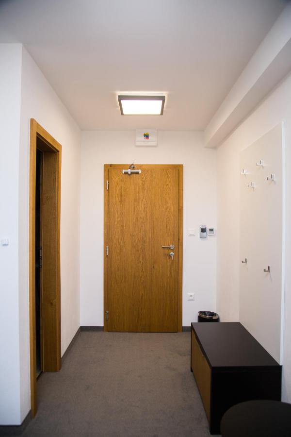 Snowland Apartmany Валча Экстерьер фото